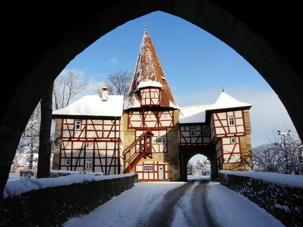 Weingut Gaestehaus Weigand 이포펜 외부 사진
